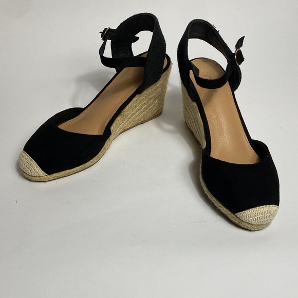 K Studio Shoes - Classic Black Faux Suede Espadrille Wedge Ankle Strap Sandals! 8